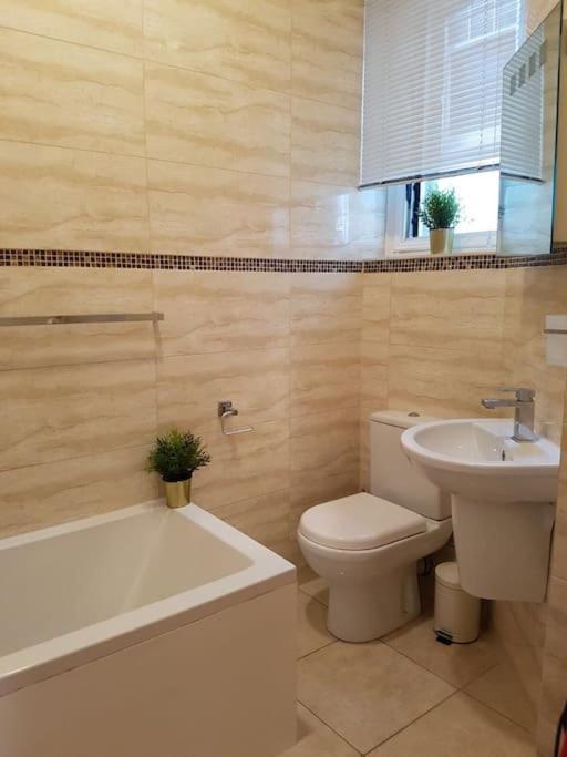 Cozy Flat, 5 Minute Walk To Oxford Circus Apartamento Londres Exterior foto